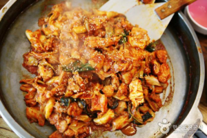 춘천산속에닭갈비